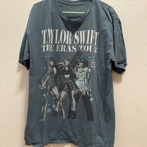 Taylor Swift 1989 Era Eras Tour T-Shirt Size XL
